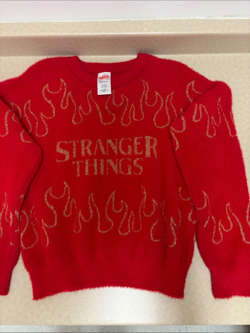 Netflix Stranger Things Red Graphic Crewneck Sweater XL (14/16)